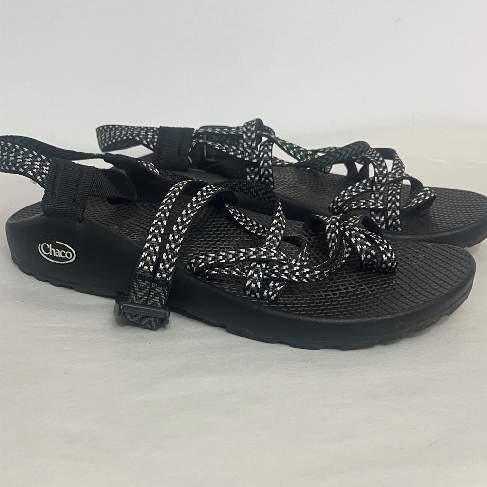 Chaco Black and White Patterned Sandals